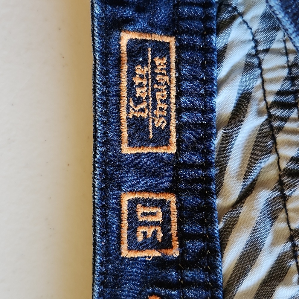 Rock Revival Jeans - Picture 3 of 9